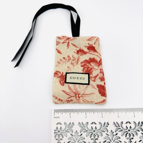 3770 GUCCI JEWELRY FABRIC DRAWSTRING BAG - Picture 2 of 3